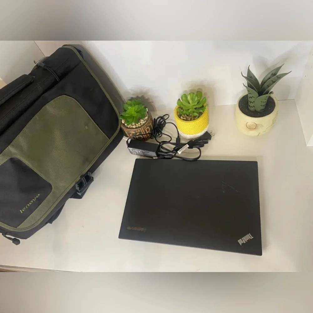 Computer Lenovo ThinkPad X1 Carbon 2nd Gen with Intel Core i7-4600U - Picture 3 of 5